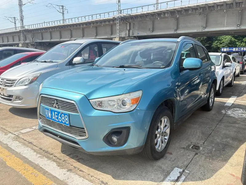 Mitsubishi ASX, 2013