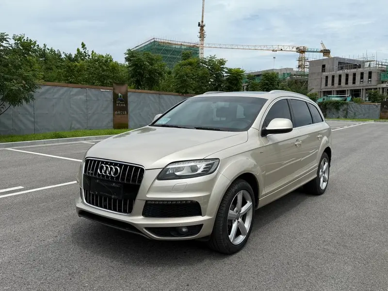 Audi Q7 35 TFSI Sport Version, 2015 — фото 1