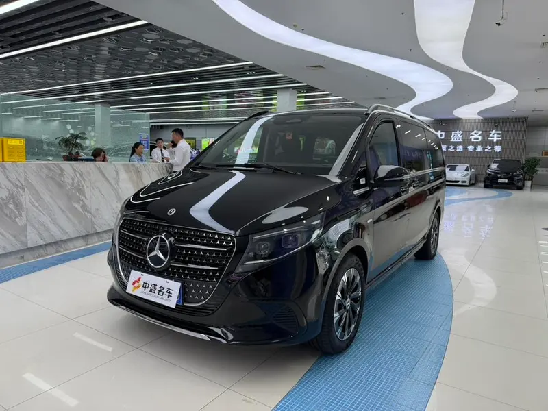 Mercedes-Benz V-Class, 2024