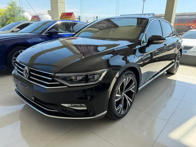 Volkswagen Magotan 330TSI DSG 30 Anniversary Edition, 2021 — фото 1