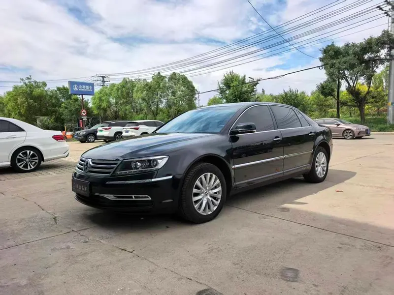 Volkswagen Phaeton, 2012