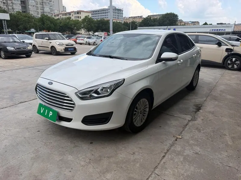 Ford Escort Facelift 1.5L Auto Comfort Version, 2017 — фото 1