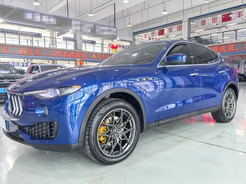 Maserati Levante 3.0T 350Hp Classic Edition, 2018 — фото 1