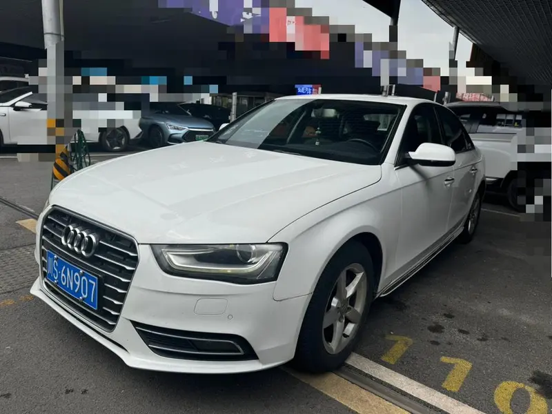 Audi A4L 35 TFSI Auto Standard Version, 2015 — фото 1