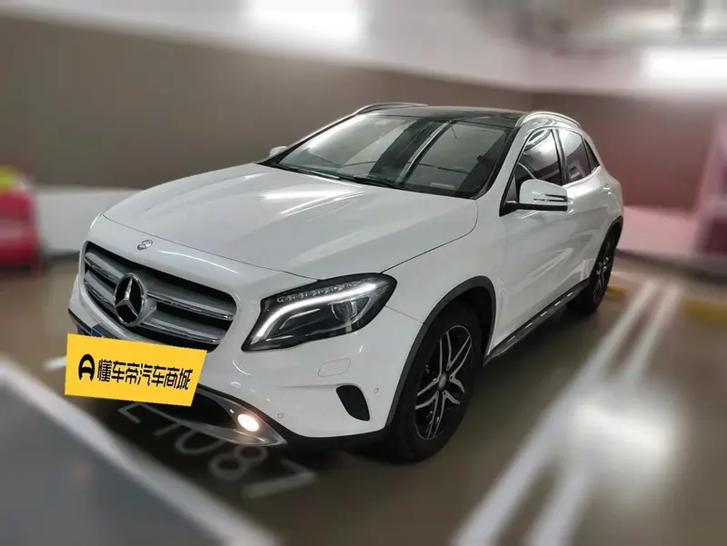 Mercedes-Benz GLA GLA 200 Fashion Version, 2015 — фото 1