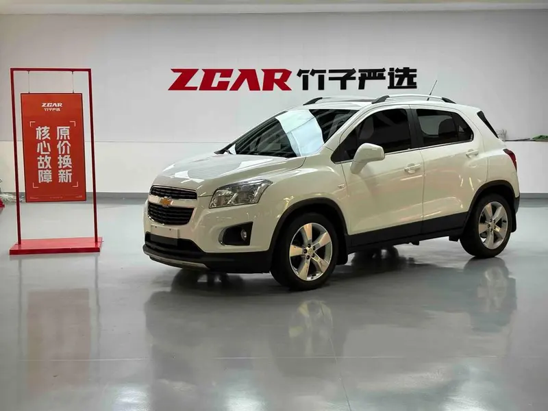 Chevrolet Trax 1.4T Auto 2WD Luxury Version, 2014 — фото 1