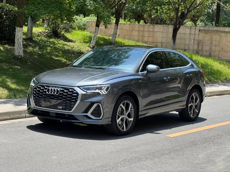 Audi Q3 Sportback, 2020