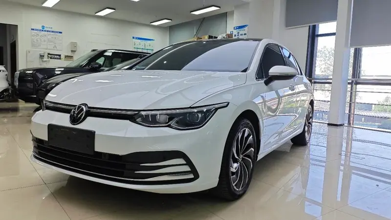 Volkswagen Golf 280TSI DSG Pro, 2023 — фото 1