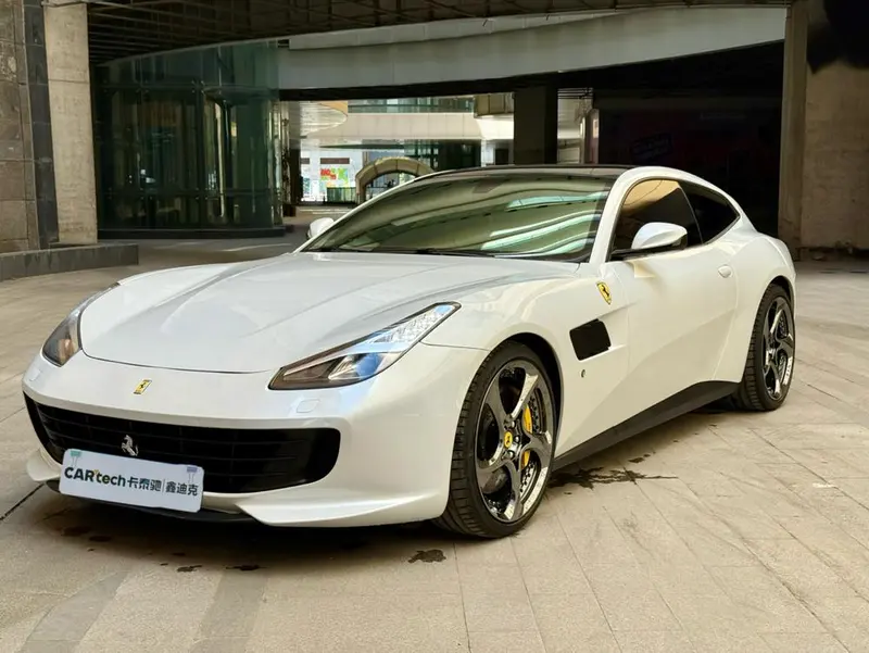 Ferrari GTC4Lusso, 2017