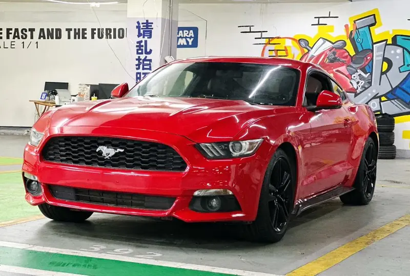 Ford Mustang, 2015