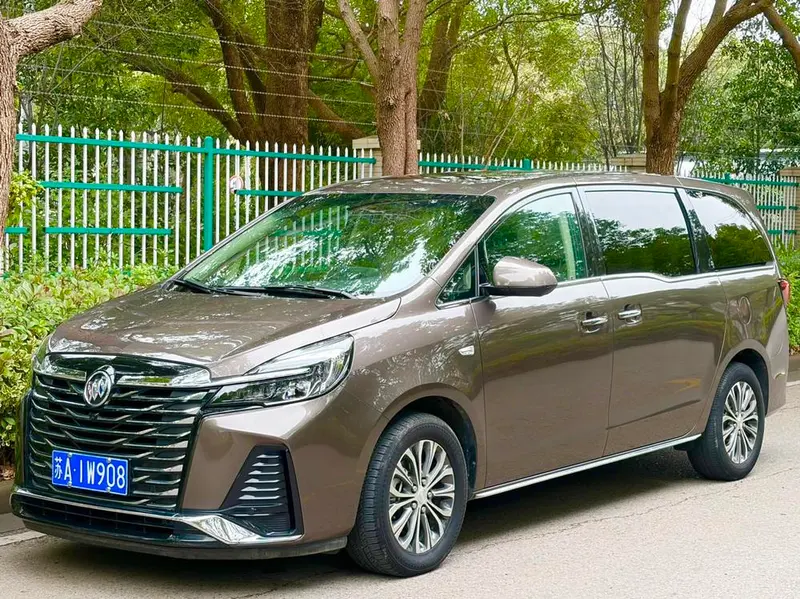 Buick GL8, 2022