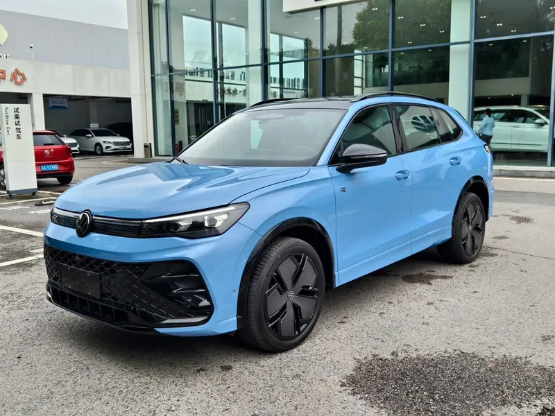 Volkswagen Tiguan L, 2024
