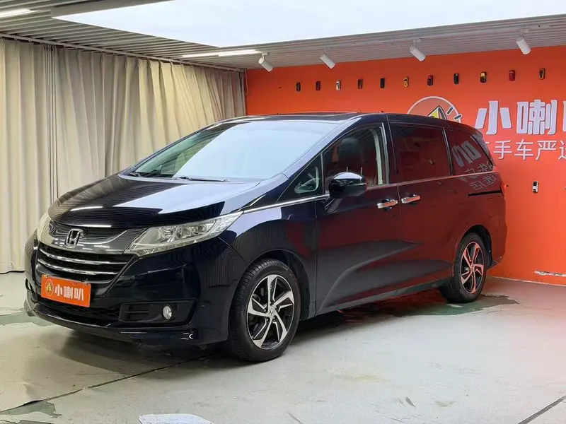 Honda Odyssey 2.4L Smart Edition, 2015 — фото 1
