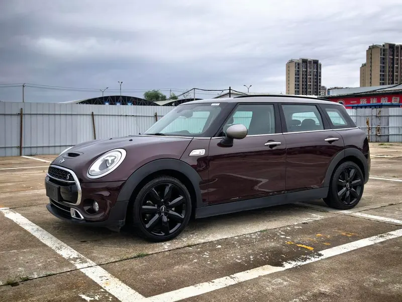 MINI CLUBMAN, 2016