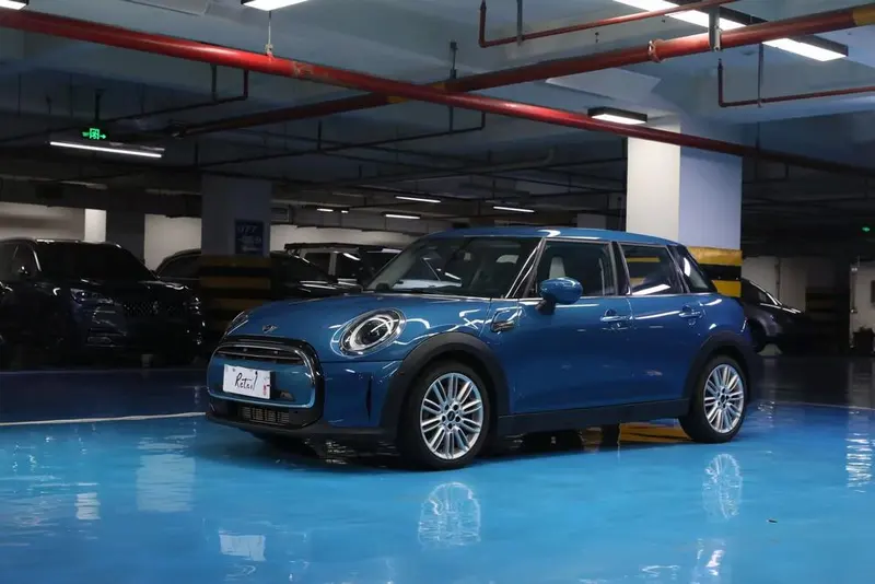 MINI MINI 1.5T COOPER Artist Edition, 2023 — фото 1