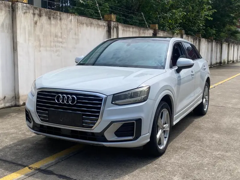 Audi Q2L, 2018