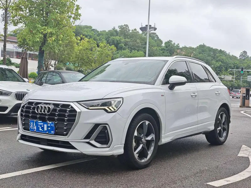 Audi Q3, 2020
