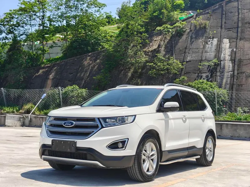 Ford Edge EcoBoost 245 2WD Sharp Version 5 Seater, 2017 — фото 1