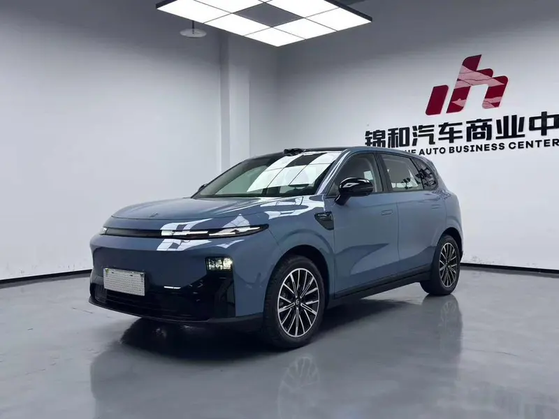 Leapmotor B10, 2025