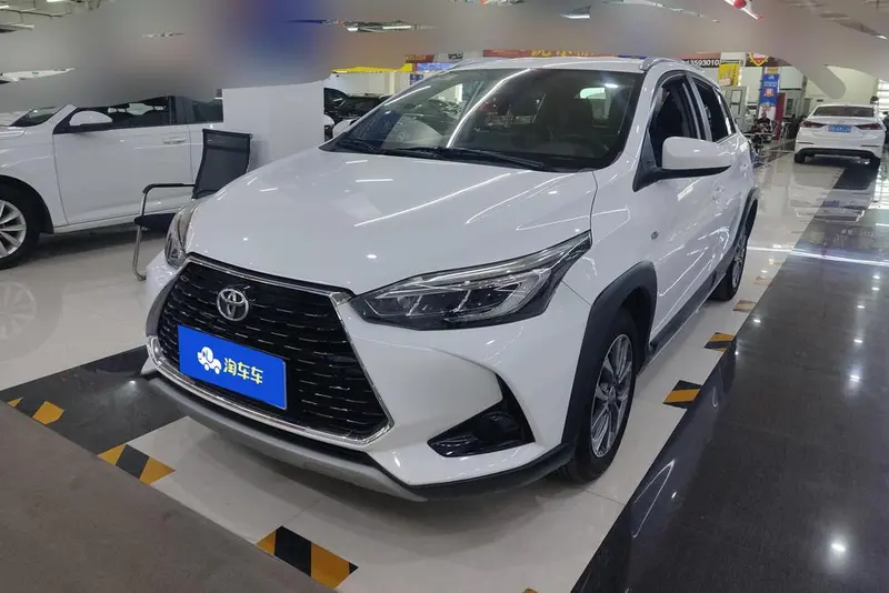 Toyota Yaris L, 2021