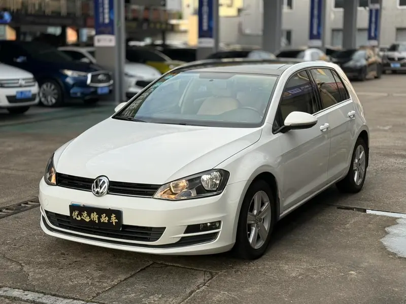 Volkswagen Golf 1.4TSI Auto Comfort Version, 2015 — фото 1