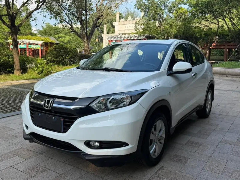 Honda Vezel 1.5L CVT 2WD Comfort Version, 2017 — фото 1
