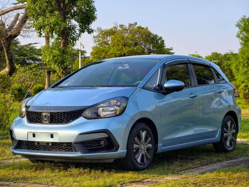 Honda Fit 1.5L CVT Trendy Edition, 2021 — фото 1