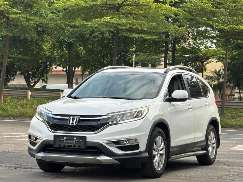 Honda CR-V 2.0L 2WD Style Edition, 2015 — фото 1