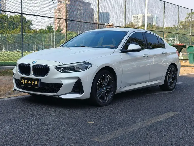 BMW 1-Series, 2021