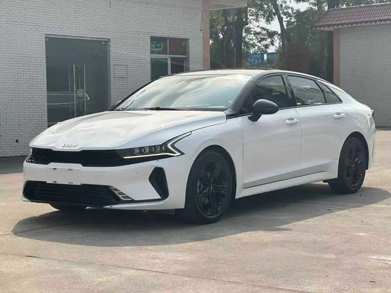 Kia K5, 2021