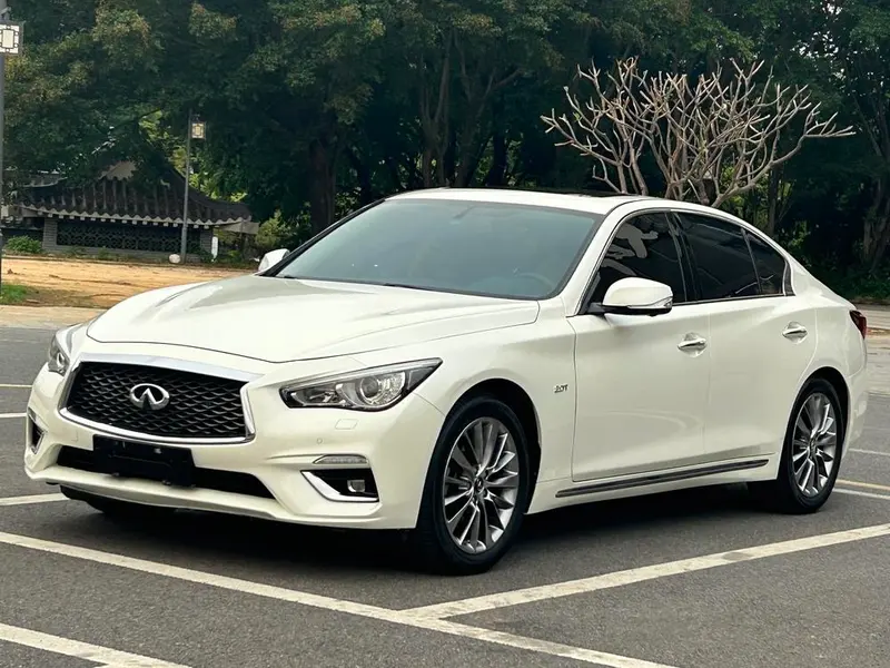 Infiniti Q50L, 2018