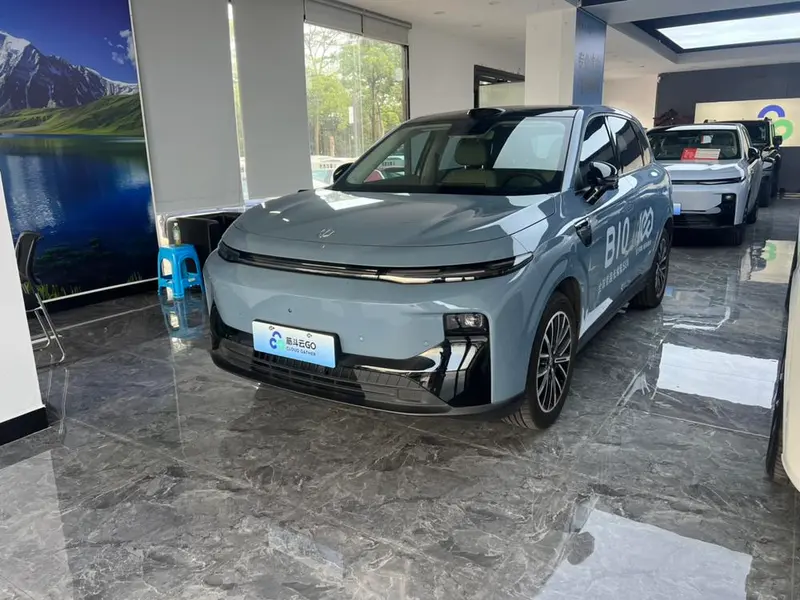 Leapmotor B10 510 Lidar Edition, 2025 — фото 1