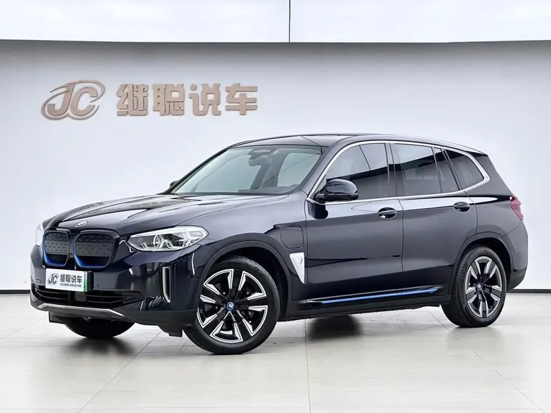 BMW iX3, 2021