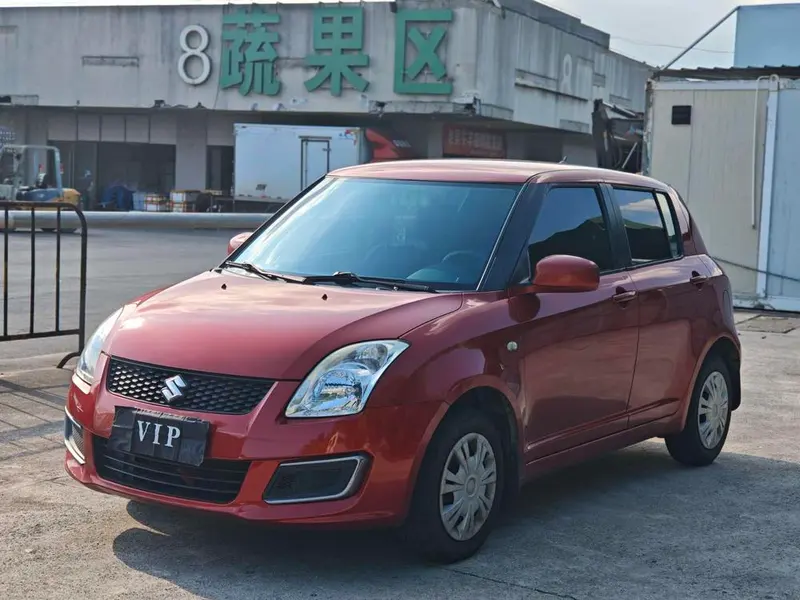 Suzuki Swift 1.3L Manual Edition, 2013 — фото 1