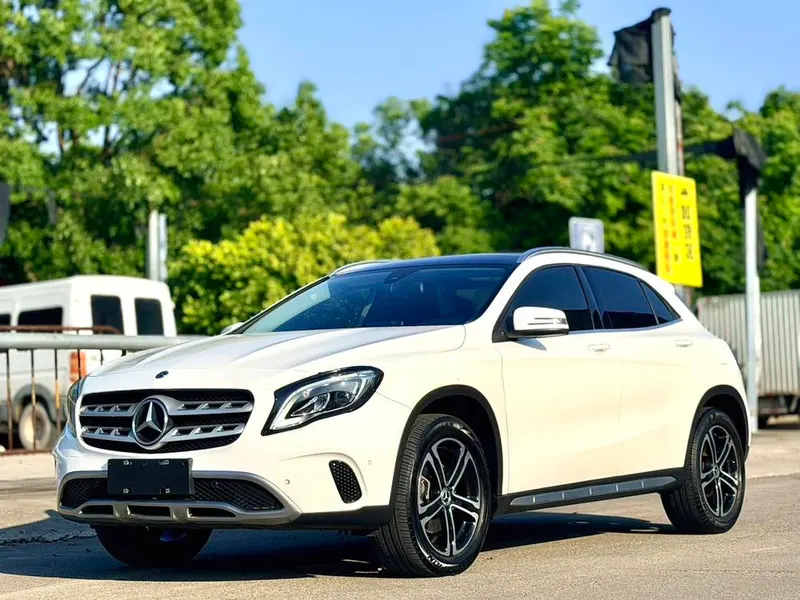Mercedes-Benz GLA GLA 200 Fashion Version, 2018 — фото 1