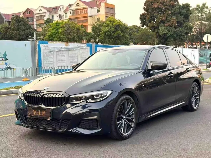 BMW 3-Series, 2021