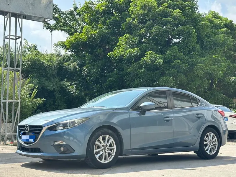 Mazda 3 Axela, 2016