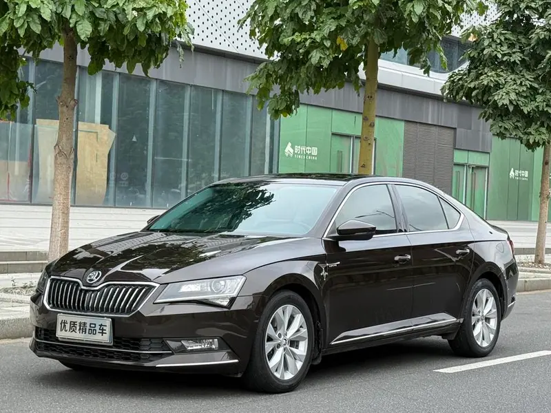 Skoda Superb, 2016