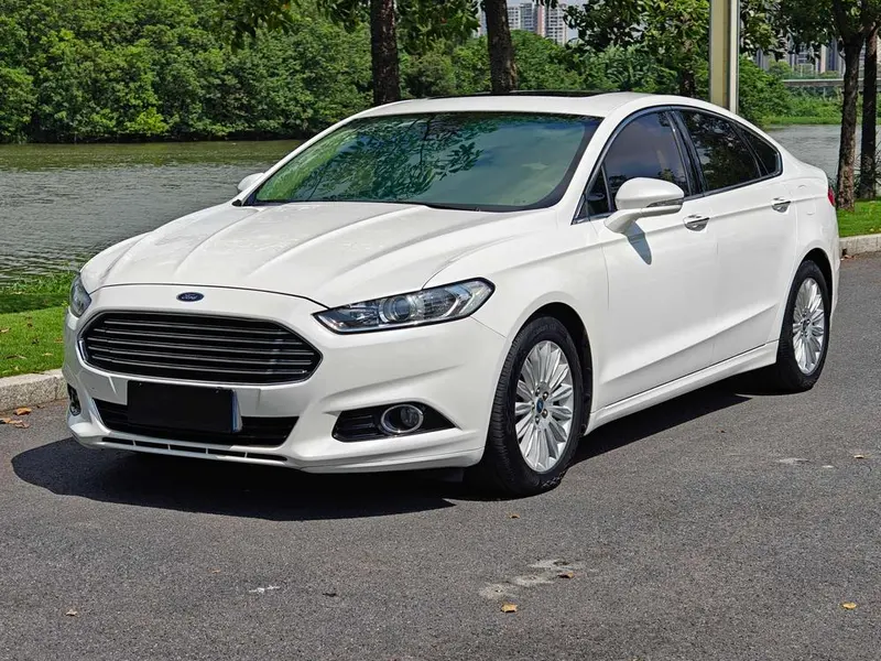 Ford Mondeo, 2013