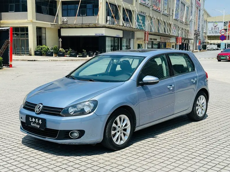 Volkswagen Golf 1.4TSI Blue Edition, 2012 — фото 1