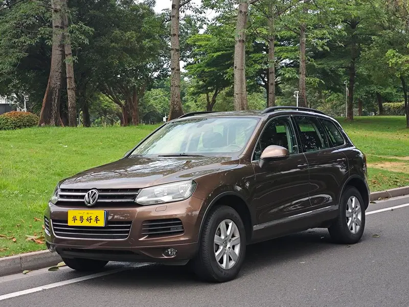 Volkswagen Touareg, 2015