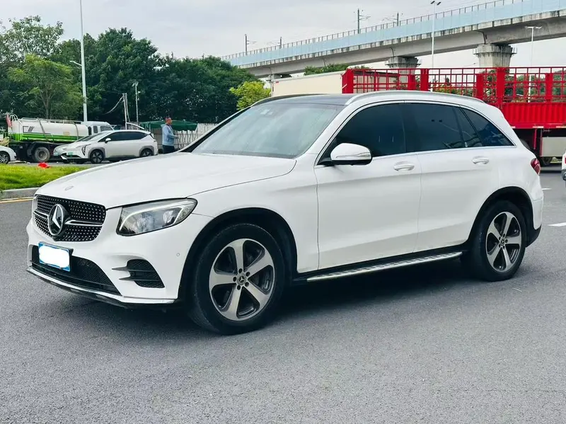 Mercedes-Benz GLC GLC 300 4MATIC Version, 2017 — фото 1