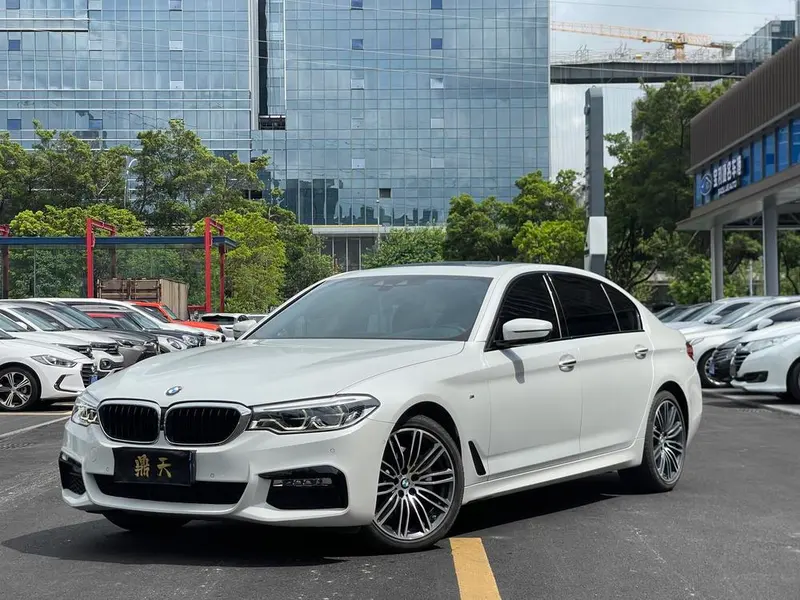 BMW 5-Series, 2018