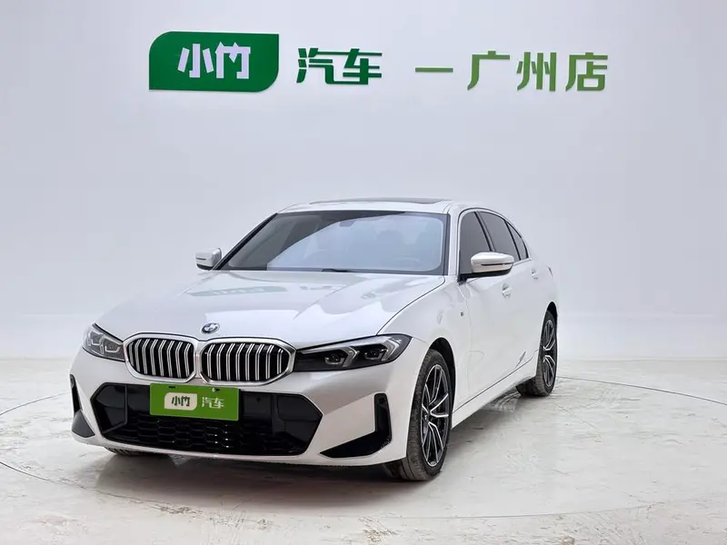 BMW 3-Series, 2023