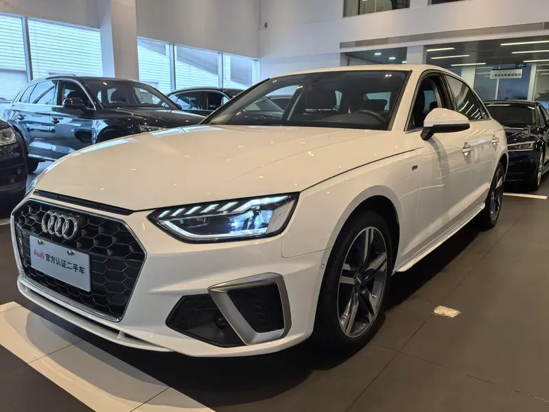 Audi A4L 40 TFSI quattro Luxury Version, 2020 — фото 1