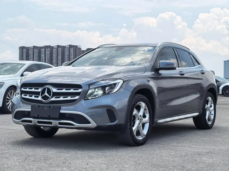 Mercedes-Benz GLA GLA 200 Version, 2018 — фото 1