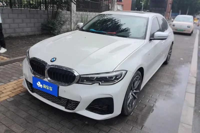 BMW 3-Series, 2021