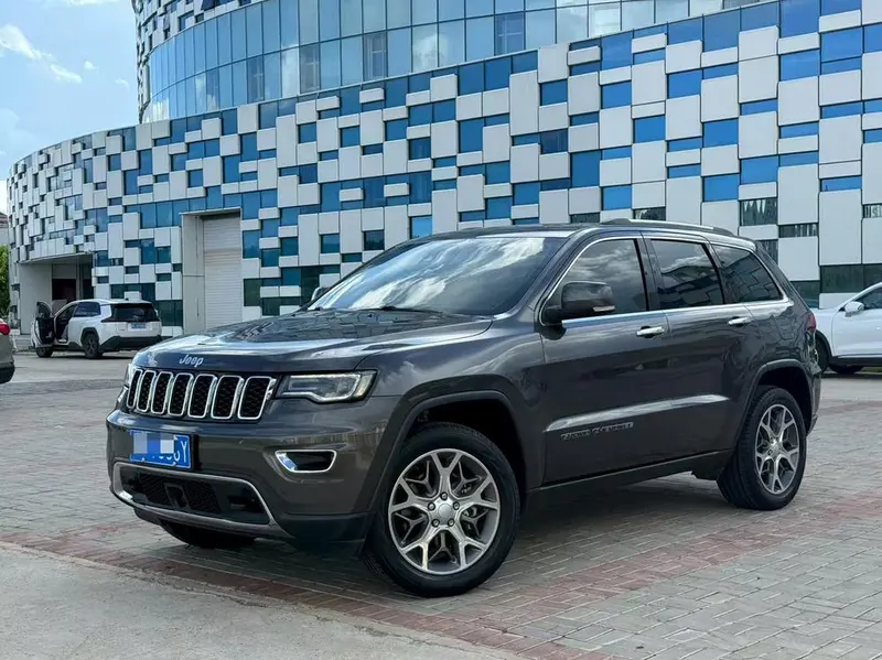 Jeep Grand Cherokee (Import), 2021