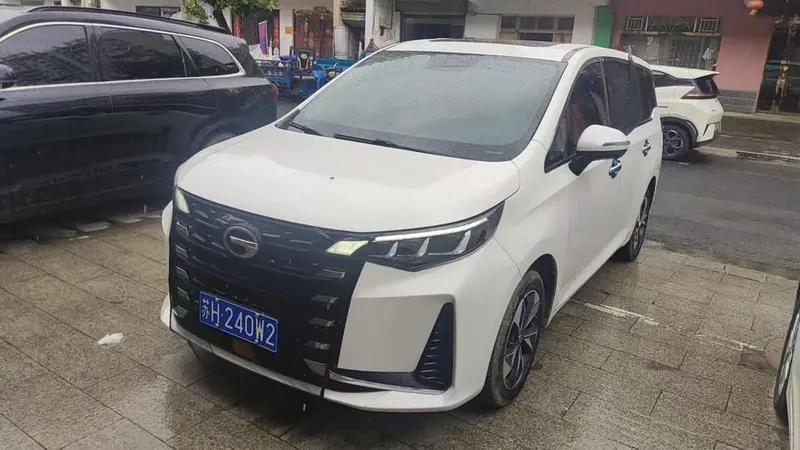 GAC Trumpchi Trumpchi M6, 2021