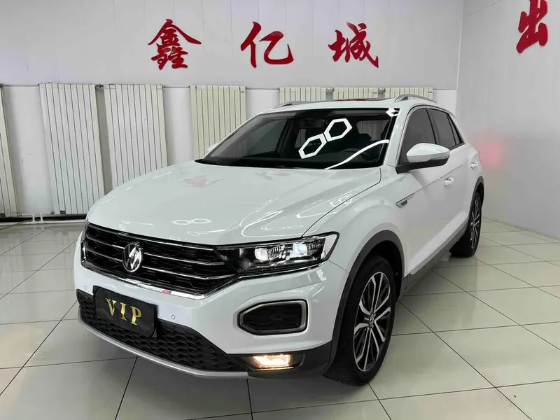 Volkswagen T-Roc, 2022
